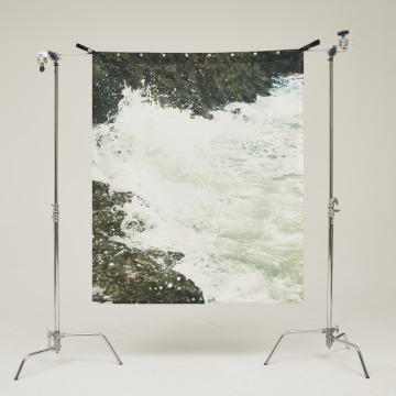 Jeju wave bath curtain