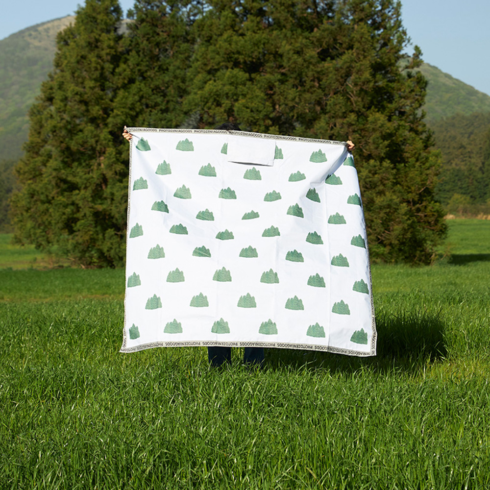 Jeju orrum dot picnic mat (pre-order)