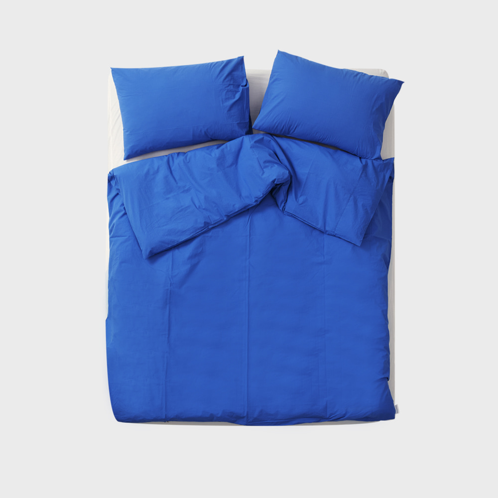 Standard bedding set (deep blue)